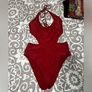 Women’s Cut Out One Piece Swimsuit